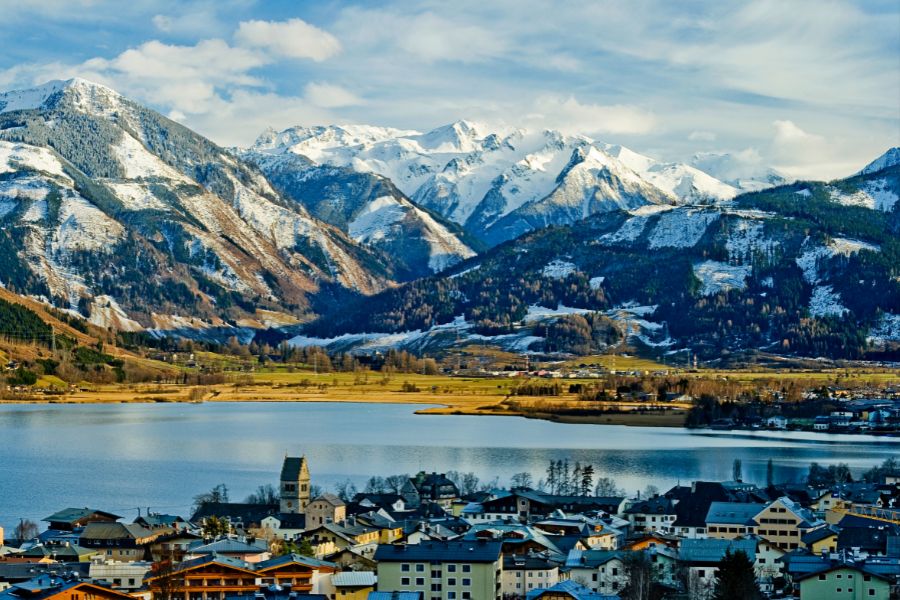 Experience the Wonders of Austria’s Stunning Lakes